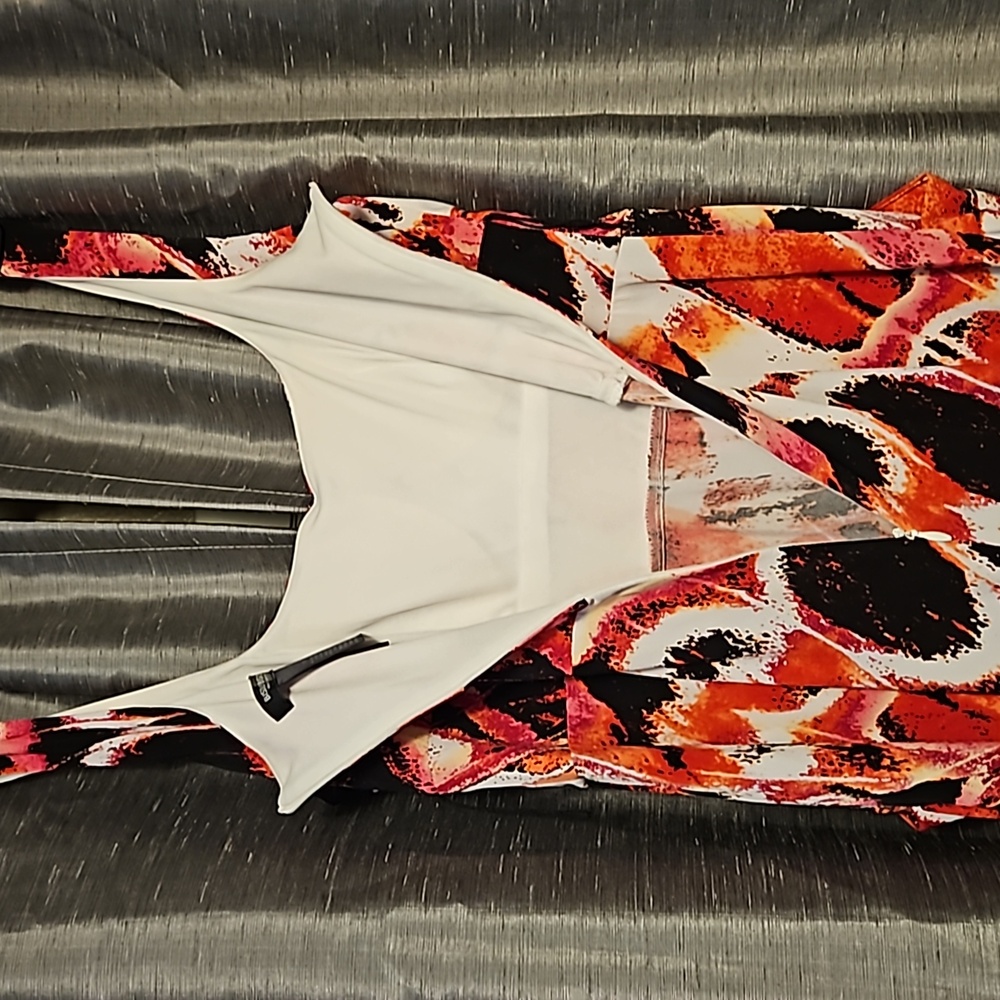 Bisou Bisou | Dress | Floral Pink | Size 6 - Picture 2 of 4